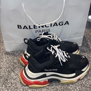 Balenciaga Triple S